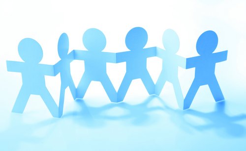 Papierkette blaue Figuren