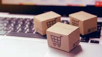 Pakete auf Tastatur