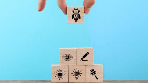Entwicklungskonzept für künstliche Intelligenz mit handplatzierten Blöcken