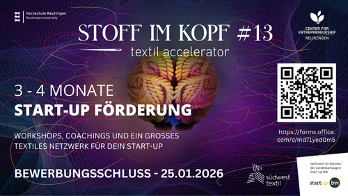 Lila Hintergrund mit Wollknäuel