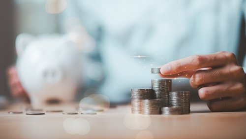 Finanzkonzept und Sparen ,Ersparnisse für Investitionen ,Sparen für die Zukunft planen ,Vorsorge ,Finanzielle Vorbereitung
