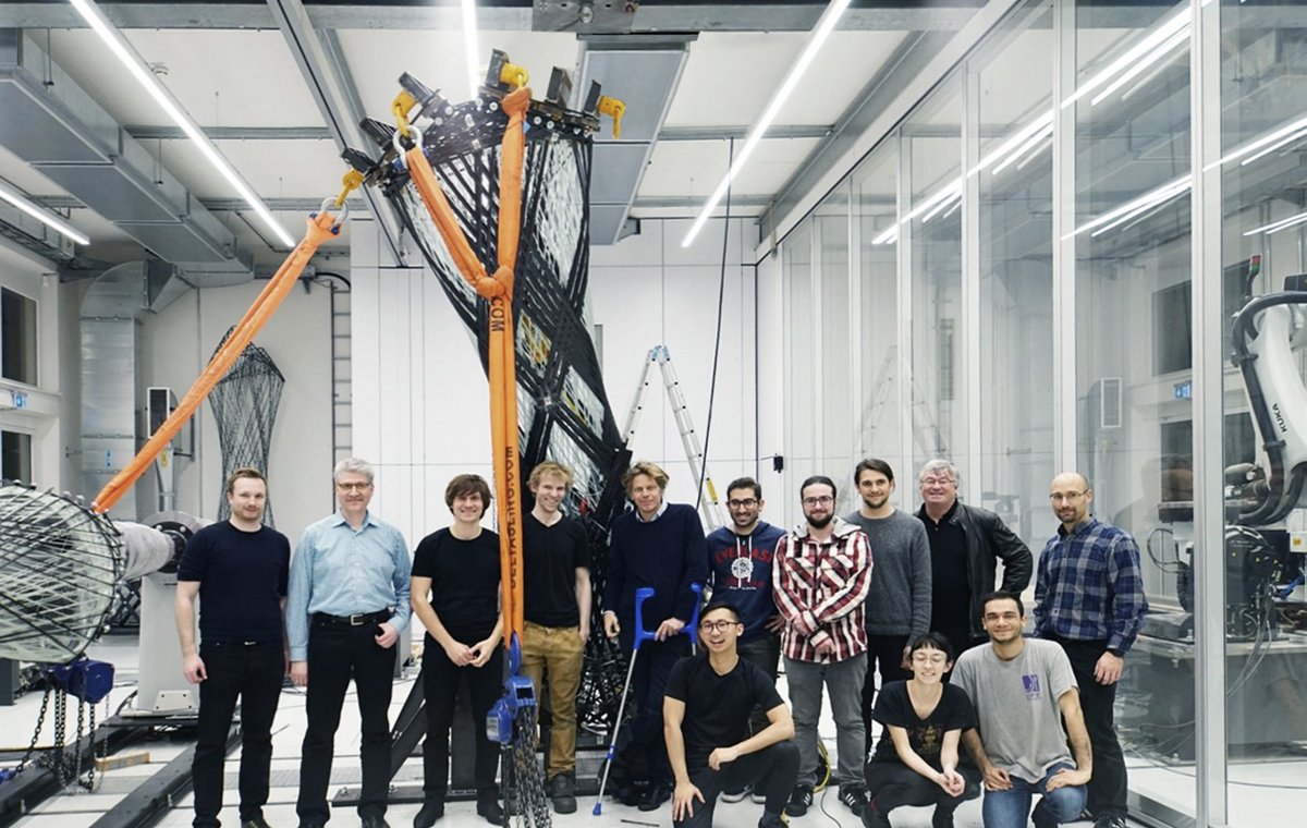 Ein großes Team ist mit der Forschung am textilen Bauen der FibR GmbH beschäftigt.