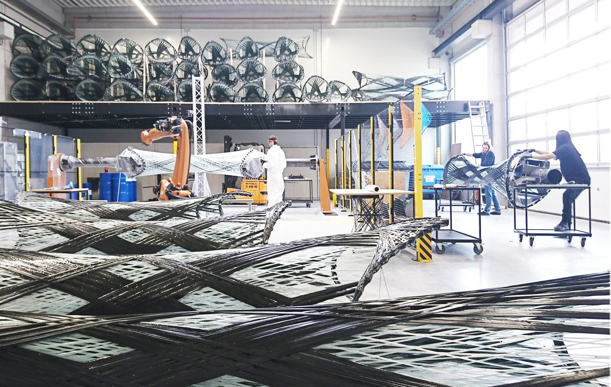 Einige der Faserbauteile in der Produktion der FibR GmbH im Remstal.