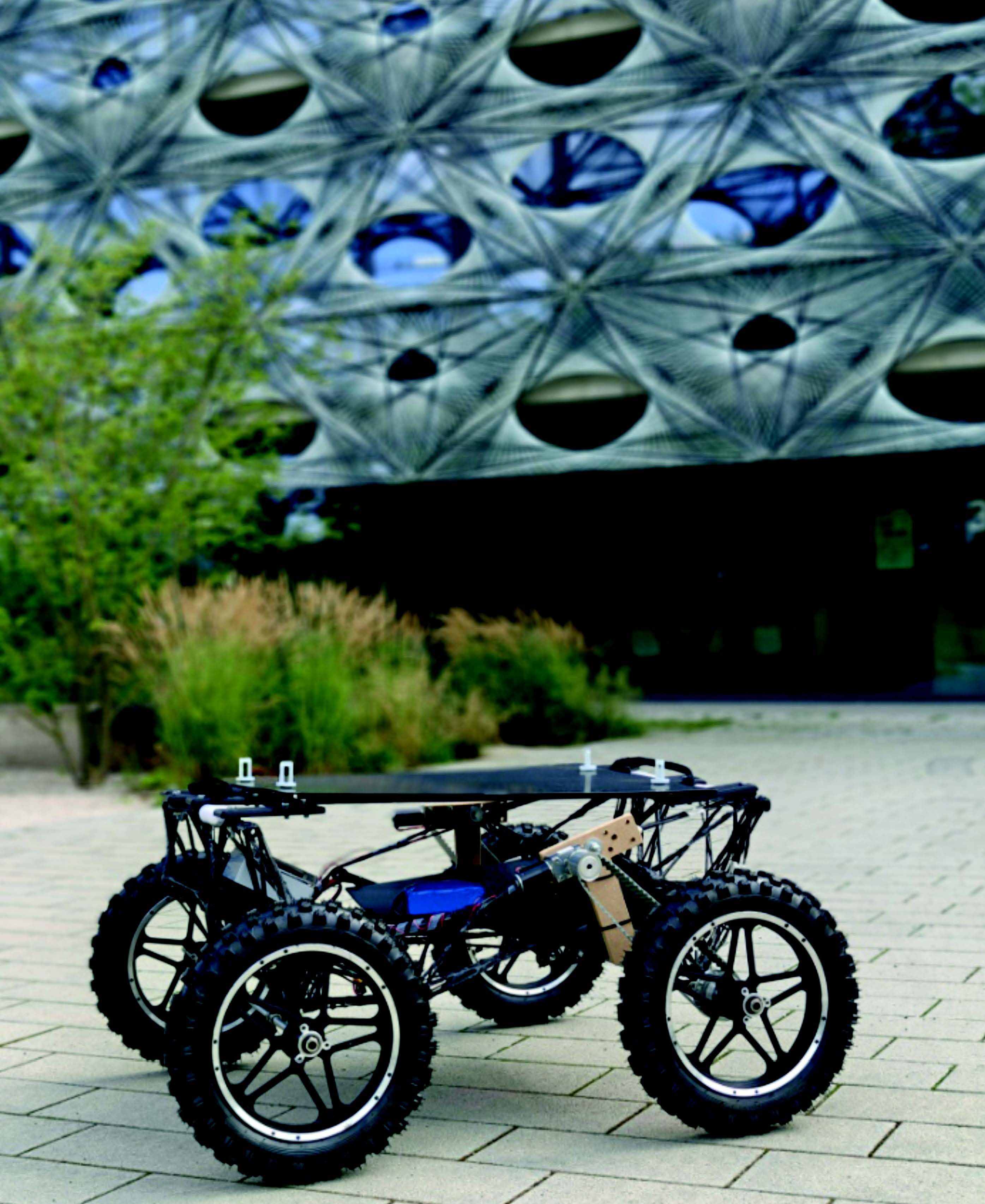 Rover vor dem Texoversum