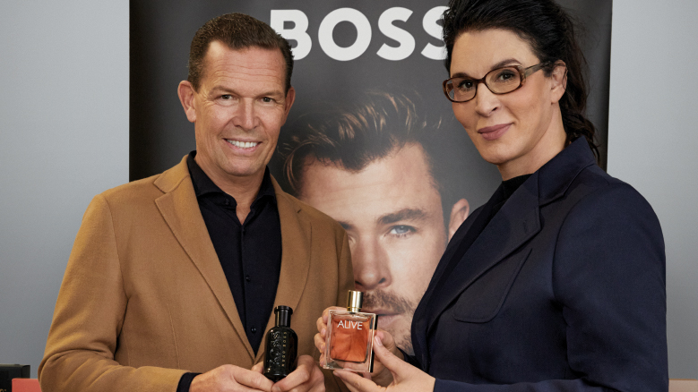Hugo Boss CEO Daniel Grieder schließt die Lizenzverlängerung mit Coty ab.